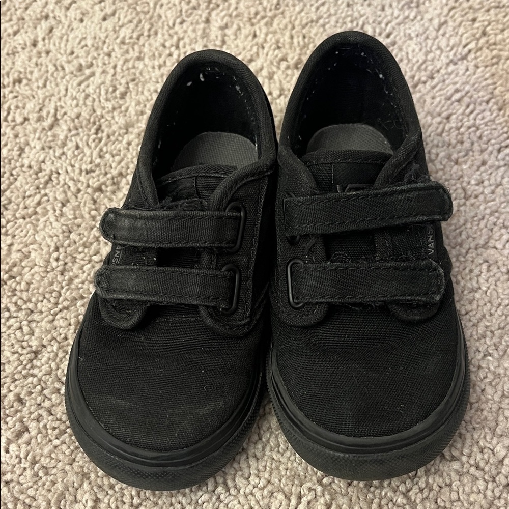 Vans Kids All-Black Sneakers